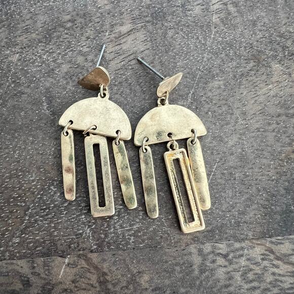 Hammered gold brass tone funky dangle drop geometric post earrings - Picture 2 of 3